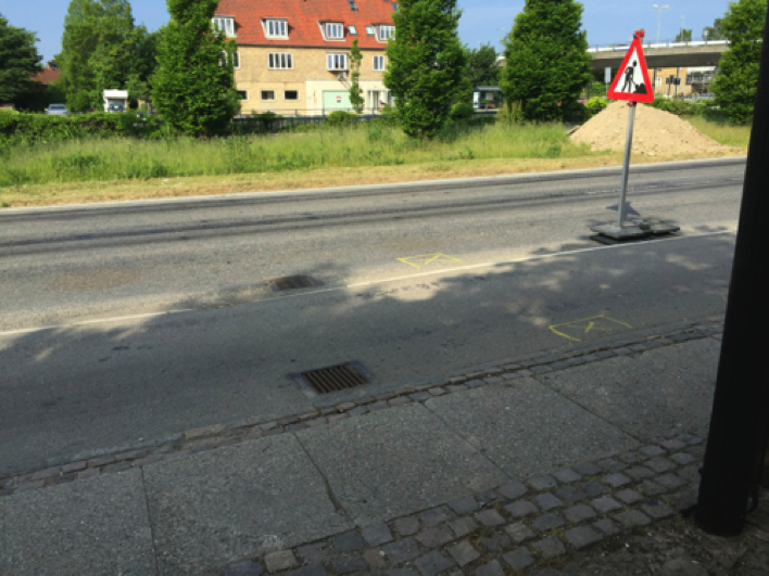 regnvands dæksler skal flyttes ca. 1 meter ????